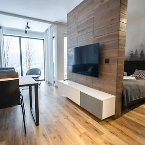 https://apartinvest-szklarska-800-c7-i-c14.szklarskaporebahotels.net